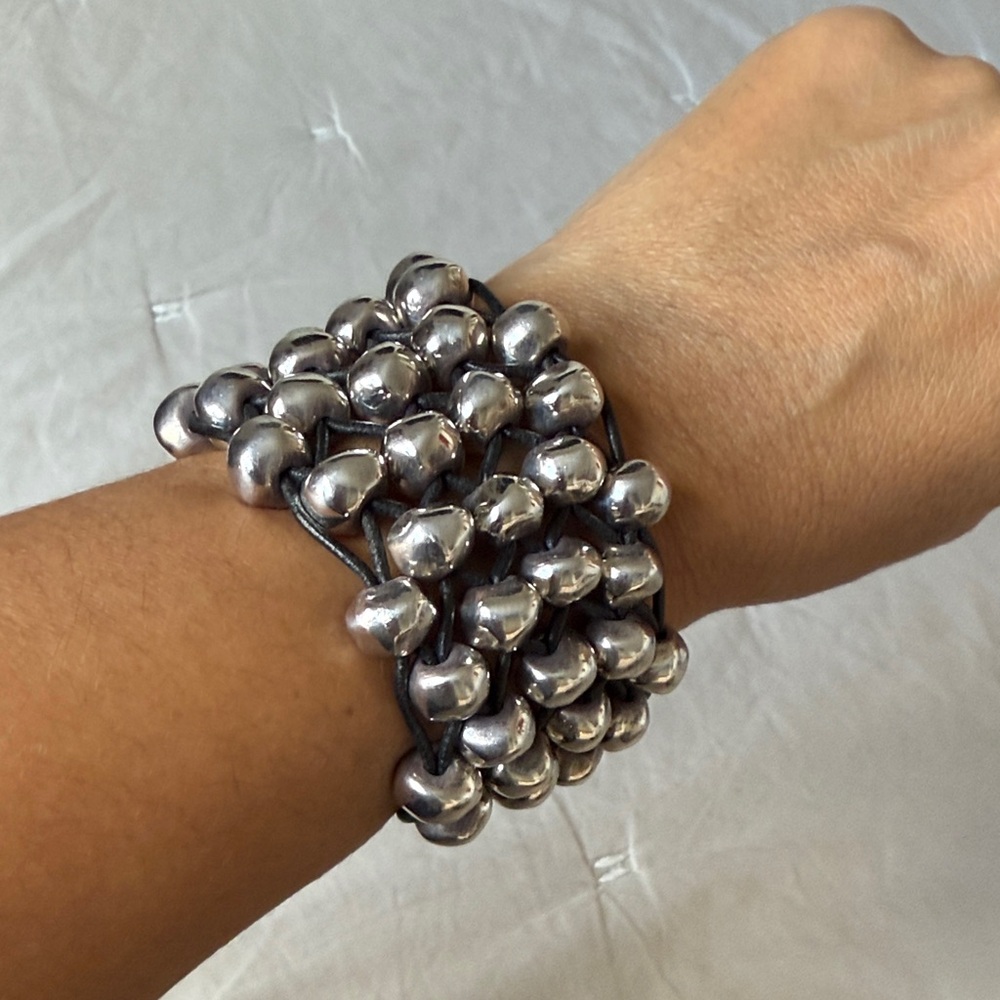 UNO de 50 silver bead and black leather bracelet - Picture 6 of 10